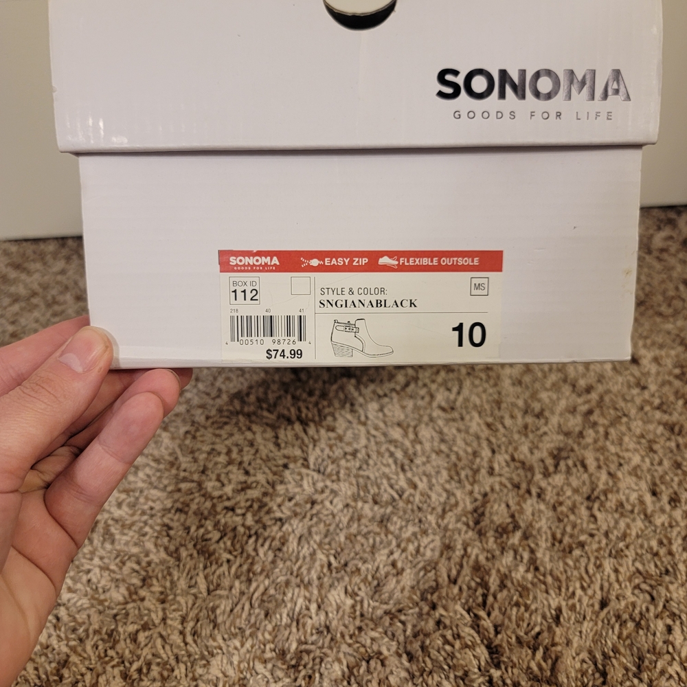 Sonoma Women's Black Ankle Boots - Picture 6 of 6